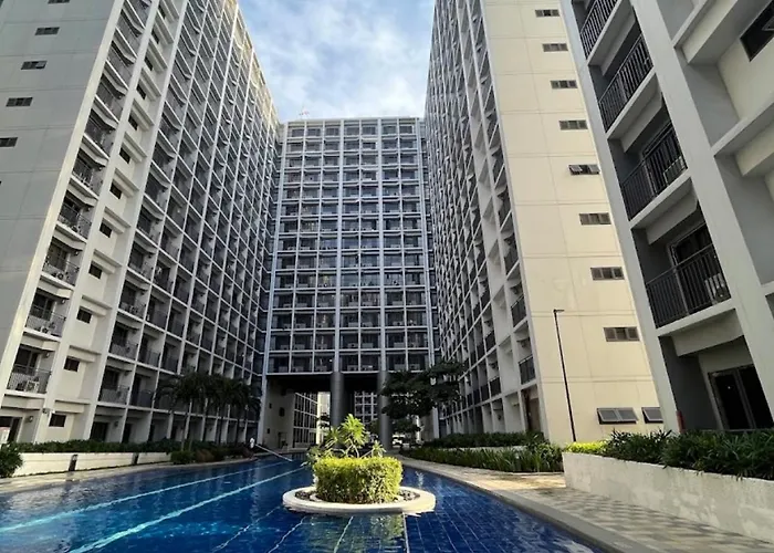 Aparthotel The Hideout Condotel In Shore 2 Residences Tower 3 Manila