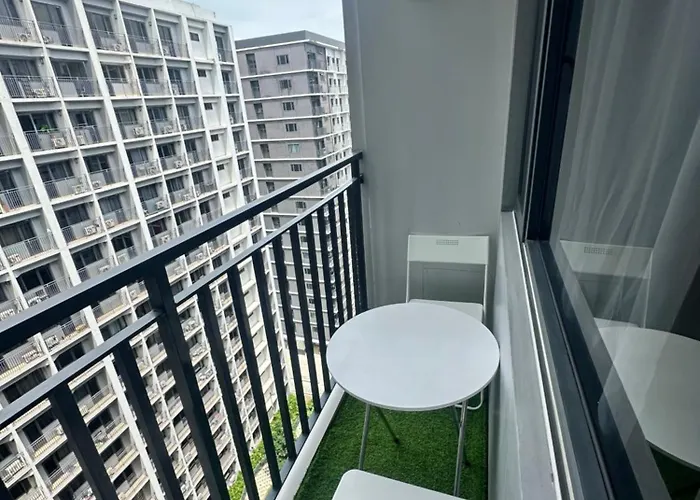 Aparthotel The Hideout Condotel In Shore 2 Residences Tower 3 Manila