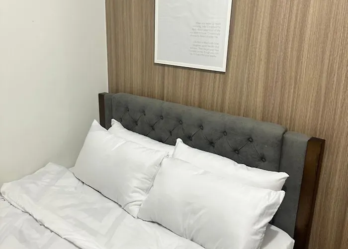 The Hideout Condotel In Shore 2 Residences Tower 3 Aparthotel