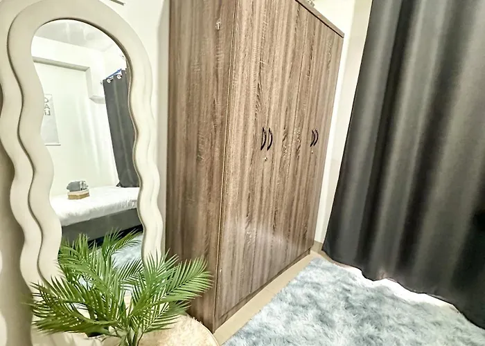 The Hideout Condotel In Shore 2 Residences Tower 3 Aparthotel 4*